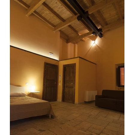 Hotel Palazzo Moccia à Rutigliano Extérieur photo